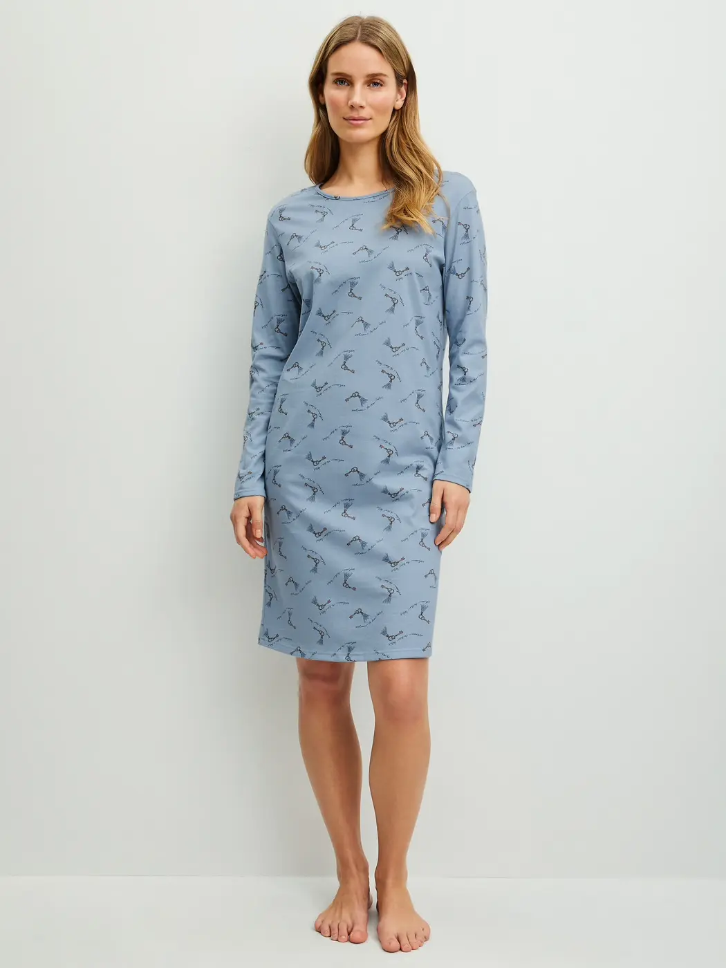Front view of CALIDA nightdress C38352164 used in the product LCA